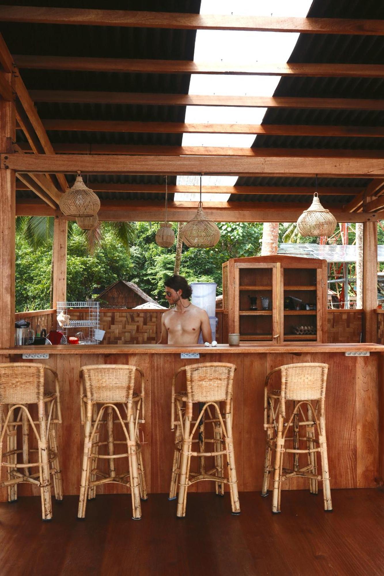 Pinang Island - Private Island Sea View Bungalows Singkil  المظهر الخارجي الصورة