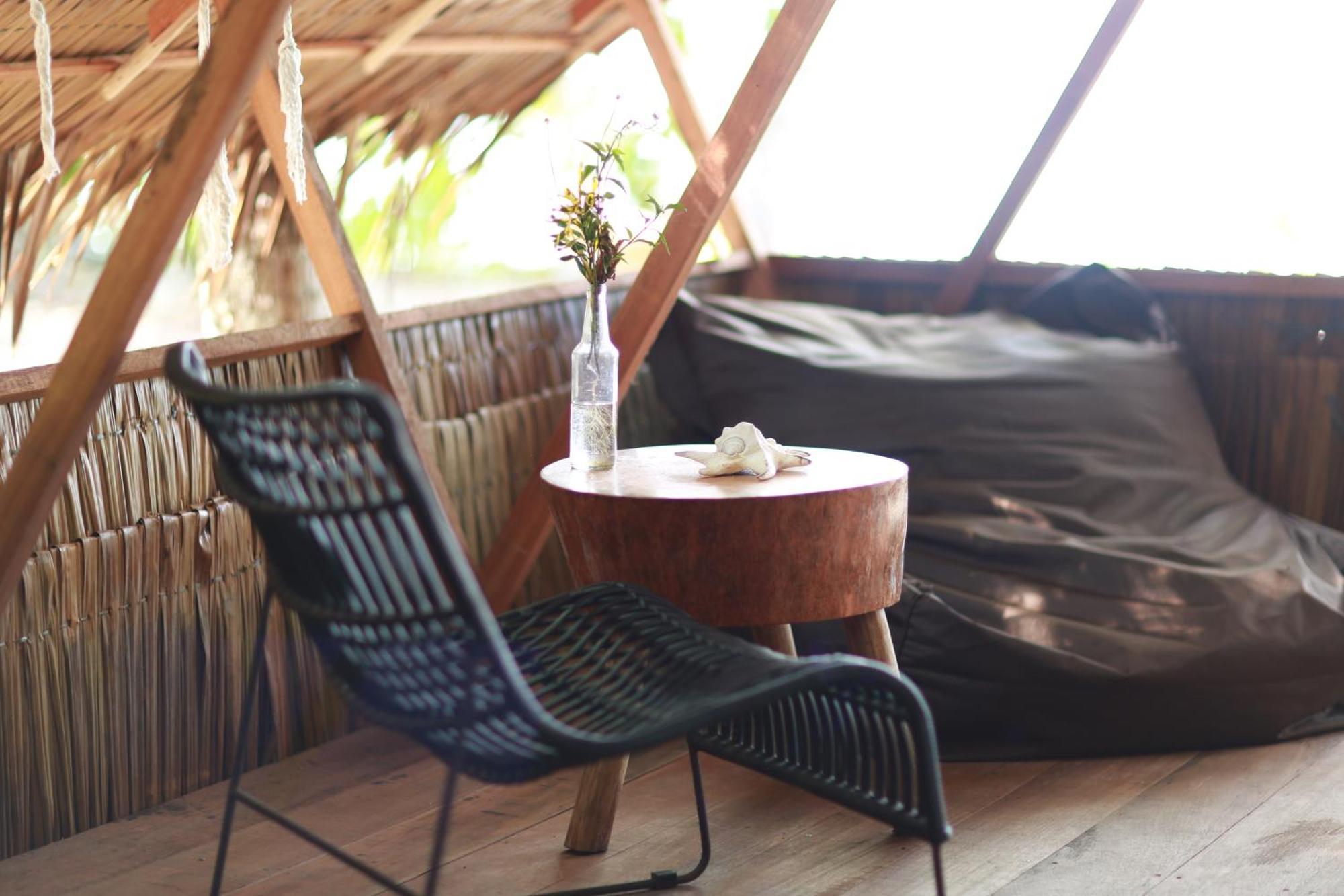 Pinang Island - Private Island Sea View Bungalows Singkil  المظهر الخارجي الصورة