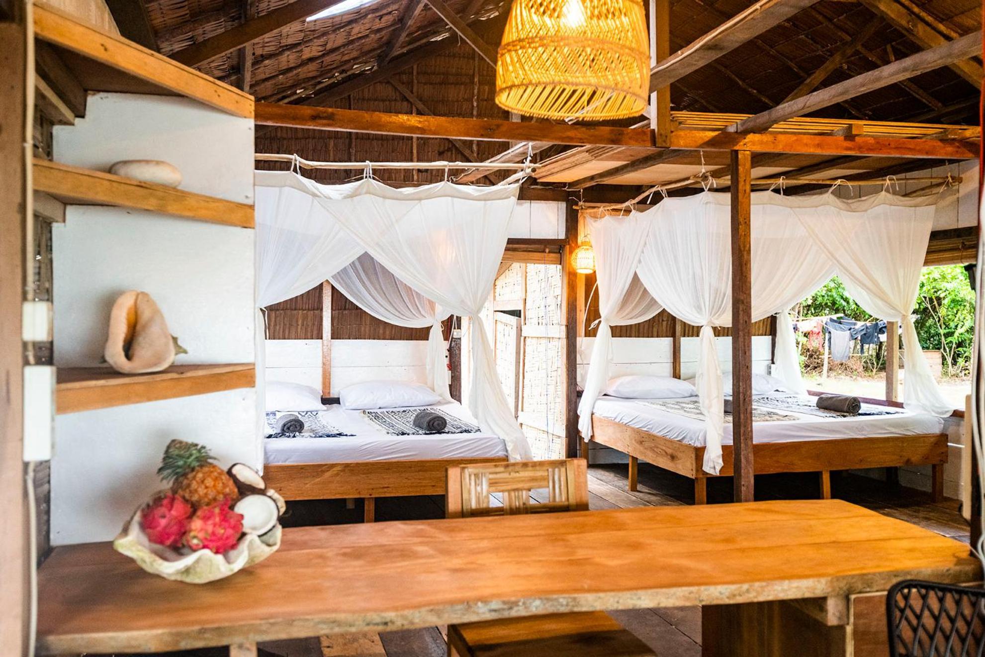 Pinang Island - Private Island Sea View Bungalows Singkil  الغرفة الصورة
